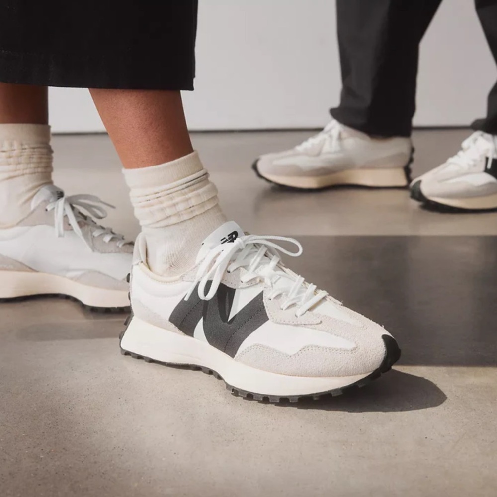 New Balance 327 White, Beige & Black Retro Runner Sneakers - Picture 10 of 11